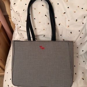 Tommy Hilfiger Purse